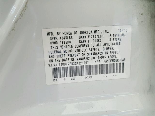 19UDE2F83GA021197 - 2016 ACURA ILX PREMIU WHITE photo 10