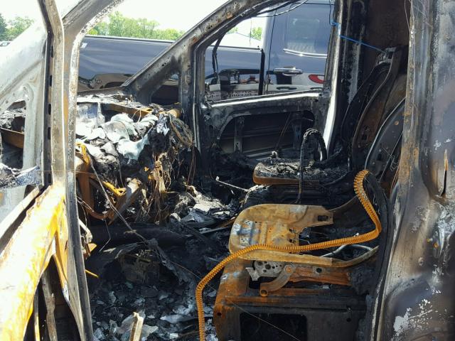 WD3PG2EA4H3265757 - 2017 MERCEDES-BENZ METRIS BURN photo 5