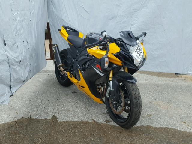 JS1GR7MA6H2100761 - 2017 SUZUKI GSX-R750 YELLOW photo 1