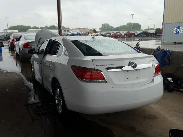 1G4GC5ERXCF166792 - 2012 BUICK LACROSSE WHITE photo 3