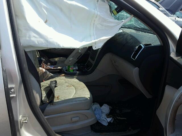 1GKLVMED8AJ129847 - 2010 GMC ACADIA SLT ვერცხლისფერი ფოტო 5