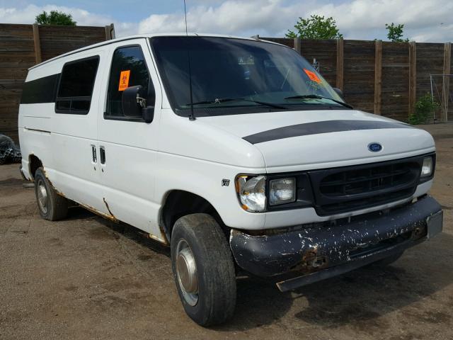 1FTNE24L81HA76057 - 2001 FORD ECONOLINE WHITE photo 1