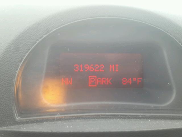 2G2WP552761299128 - 2006 PONTIAC GRAND PRIX WHITE photo 8