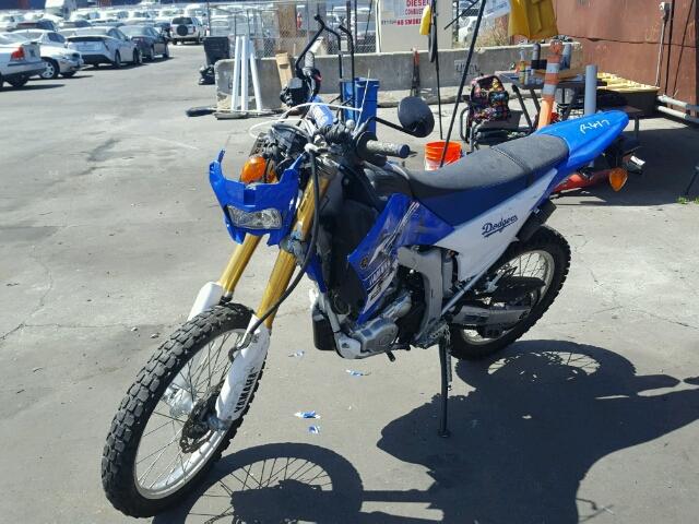 JYADG21Y7HA002066 - 2017 YAMAHA WR250 RC BLUE photo 2