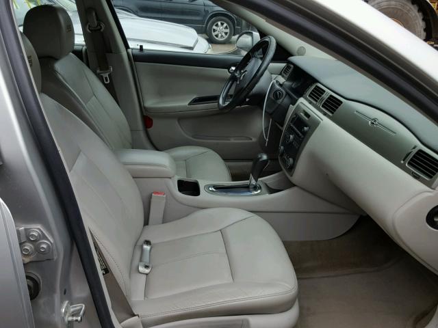 2G1WD58C069214813 - 2006 CHEVROLET IMPALA SUP 金色 照片 5