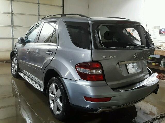 4JGBB8GB1BA716097 - 2011 MERCEDES-BENZ ML 350 4MA SILVER photo 3