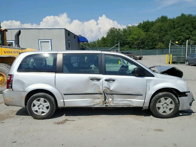 2D8HN44H78R147866 - 2008 DODGE GRAND CARA SILVER photo 9