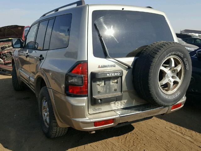 JA4MW31R31J028055 - 2001 MITSUBISHI MONTERO XL GOLD photo 3