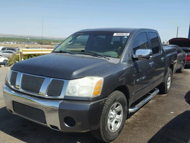 1N6AA07A16N554785 - 2006 NISSAN TITAN XE GRAY photo 2