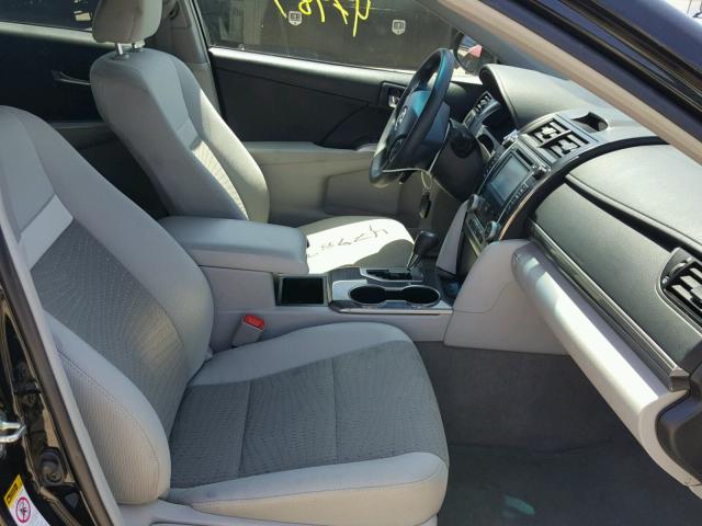 4T1BD1FK1EU130344 - 2014 TOYOTA CAMRY HYBR Qara foto 5