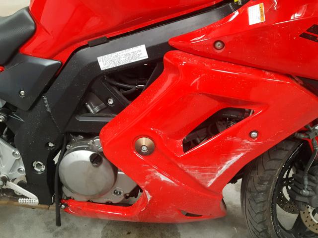 JS1VP53A062105082 - 2006 SUZUKI SV650 RED photo 7