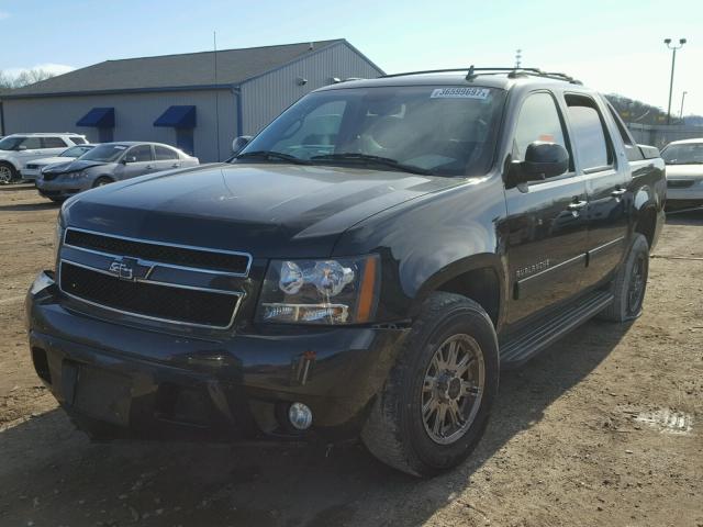 3GNVKFE07AG222891 - 2010 CHEVROLET AVALANCHE BLACK photo 2