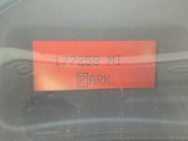 2G2WP522951237250 - 2005 PONTIAC GRAND PRIX SILVER photo 8