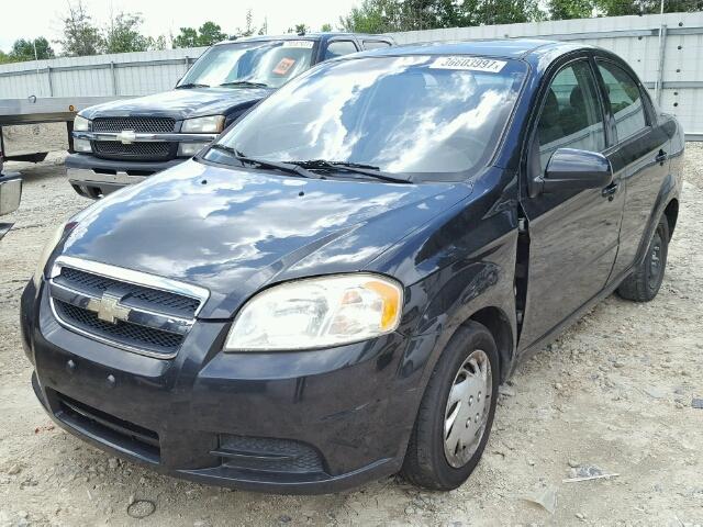 KL1TD56E99B395080 - 2009 CHEVROLET AVEO LS BLACK photo 2