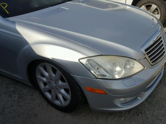 WDDNG71XX7A041462 - 2007 MERCEDES-BENZ S 550 SILVER photo 9