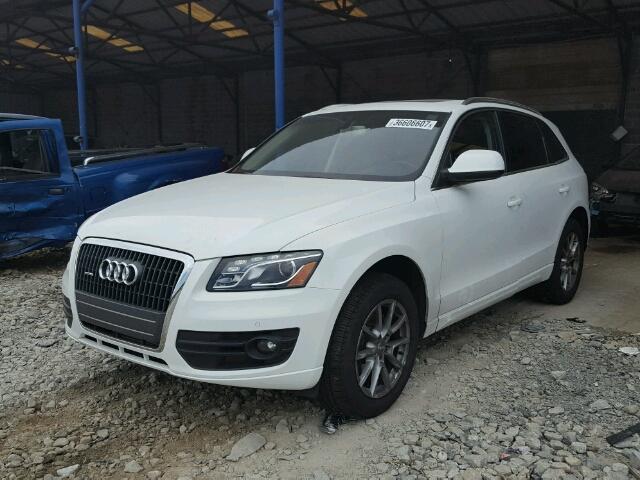 WA1LFAFP7BA109648 - 2011 AUDI Q5 PREMIUM WHITE photo 2