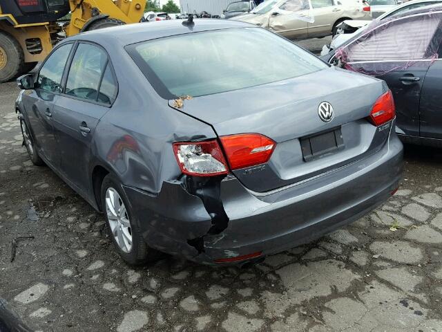 3VWDX7AJ4CM399703 - 2012 VOLKSWAGEN JETTA SE 灰色 照片 3