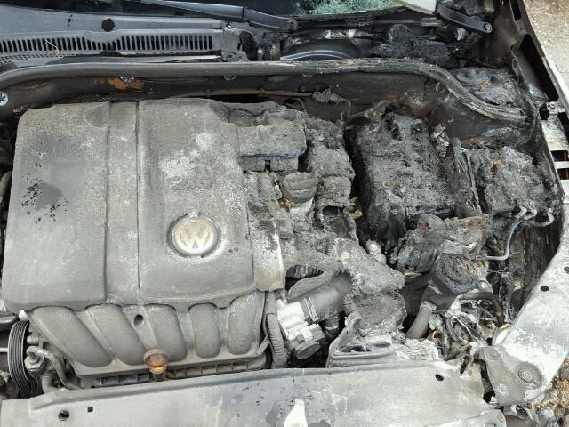 3VWDX7AJ4CM399703 - 2012 VOLKSWAGEN JETTA SE 灰色 照片 7