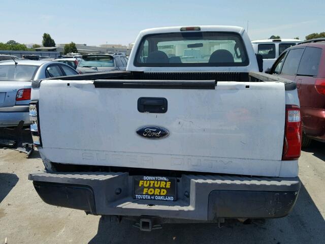 1FTNF20528ED53883 - 2008 FORD F250 SUPER WHITE photo 6