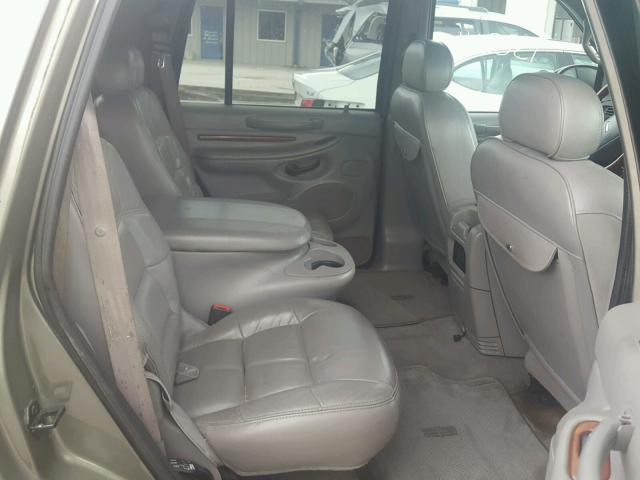 5LMEU27R52LJ10899 - 2002 LINCOLN NAVIGATOR 灰色 照片 6