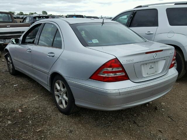 WDBRF92H57F922024 - 2007 MERCEDES-BENZ C 280 4MAT SILVER photo 3