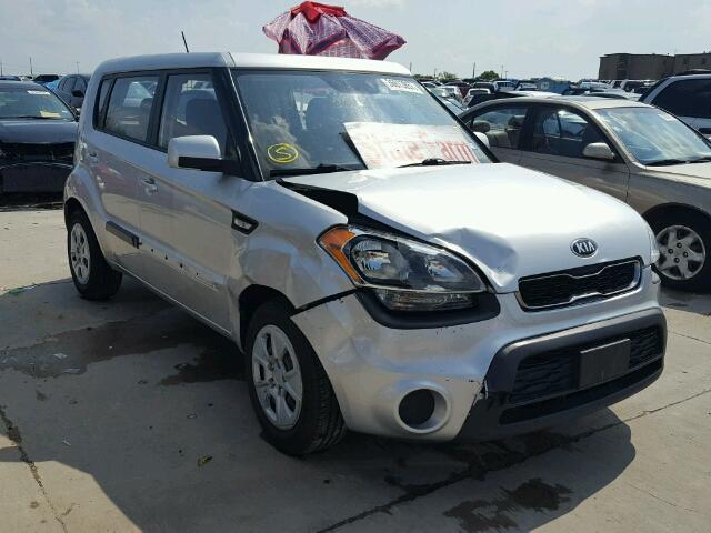 KNDJT2A55D7768202 - 2013 KIA SOUL SILVER photo 1