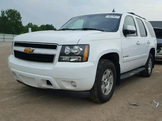 1GNFK13007R207717 - 2007 CHEVROLET TAHOE K150 WHITE photo 2