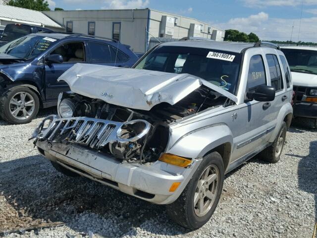 1J4GL58KX6W220500 - 2006 JEEP LIBERTY LI SILVER photo 2