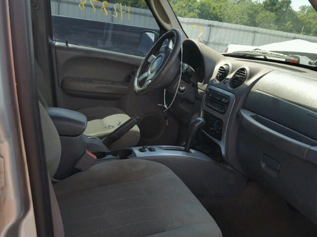 1J4GL58KX6W220500 - 2006 JEEP LIBERTY LI SILVER photo 5