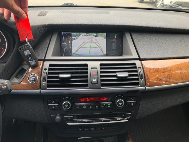 5UXZV8C54CL422742 - 2012 BMW X5 XDRIVE5 BLACK photo 9