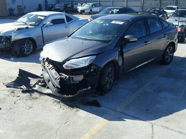 1FADP3F25EL181874 - 2014 FORD FOCUS SE GRAY photo 2