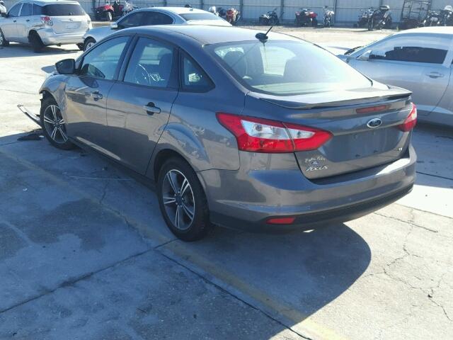 1FADP3F25EL181874 - 2014 FORD FOCUS SE GRAY photo 3