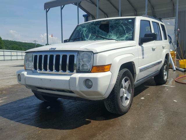 1J4RH4GK9AC124938 - 2010 JEEP COMMANDER WHITE photo 2