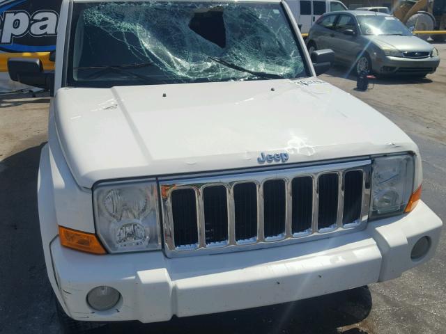 1J4RH4GK9AC124938 - 2010 JEEP COMMANDER WHITE photo 9