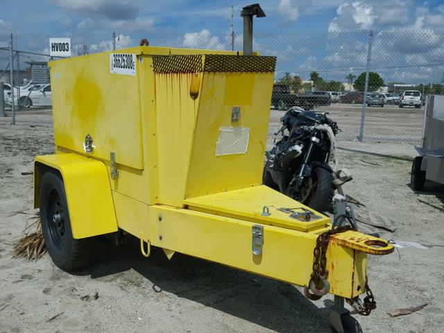 1T9US0617XS055701 - 2000 TFNX GENERATOR YELLOW photo 1