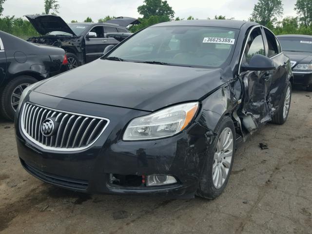 W04GN5EC2B1009869 - 2011 BUICK REGAL CXL BLACK photo 2