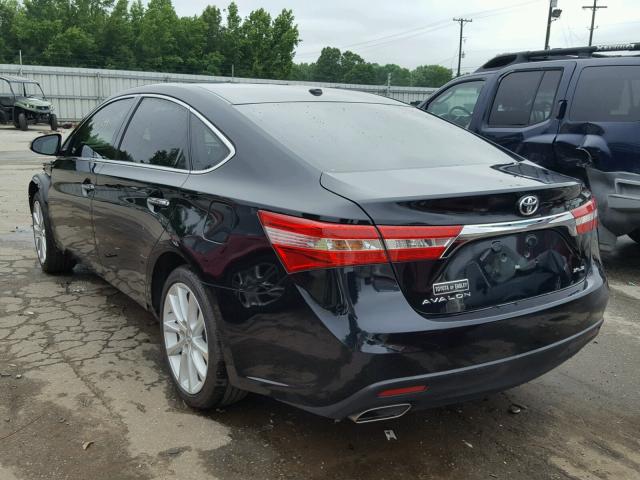 4T1BK1EBXDU039580 - 2013 TOYOTA AVALON BAS Schwarz Foto 3