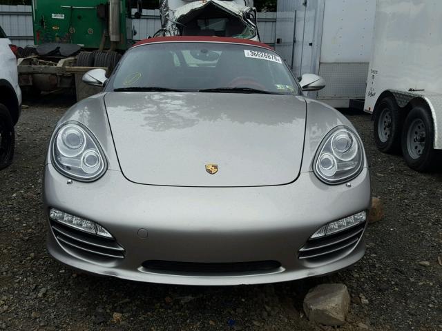 WP0CA2A81BS710459 - 2011 PORSCHE BOXSTER SILVER photo 9