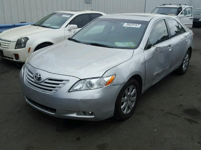 4T1BE46KX9U305355 - 2009 TOYOTA CAMRY BASE SILVER photo 2