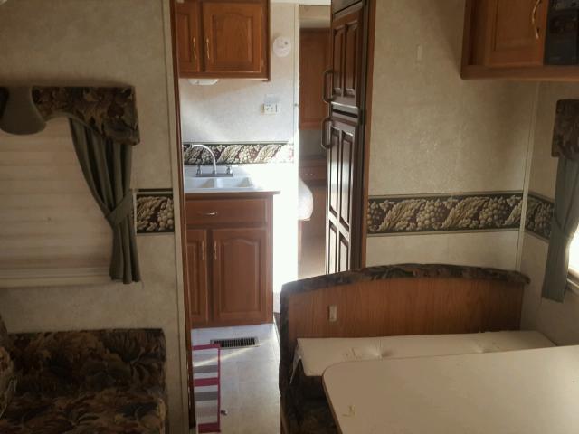 4YDT2882531207295 - 2003 KEYSTONE SPRINTER WHITE photo 5