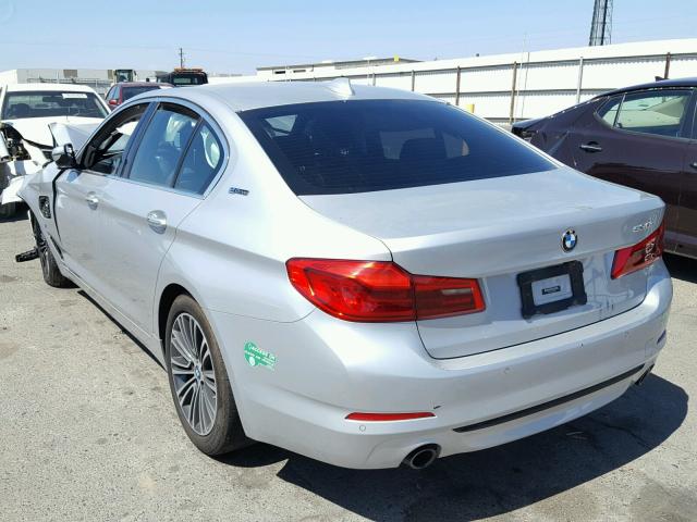 WBAJA9C5XJB033085 - 2018 BMW 530E SILVER photo 3