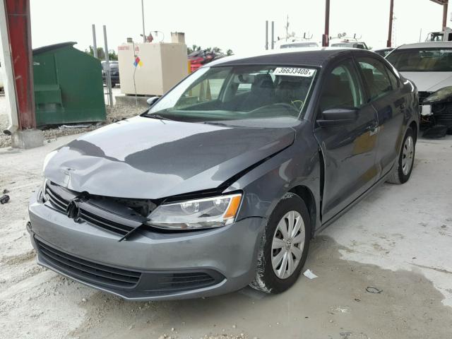3VW2K7AJ5EM221310 - 2014 VOLKSWAGEN JETTA BASE 石墨色 照片 2