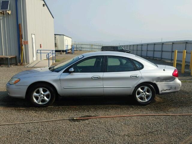 1FAFP53U52G246849 - 2002 FORD TAURUS SE SILVER photo 9