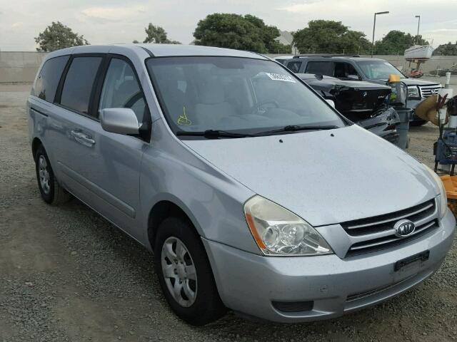 KNDMB233266055133 - 2006 KIA SEDONA SILVER photo 1