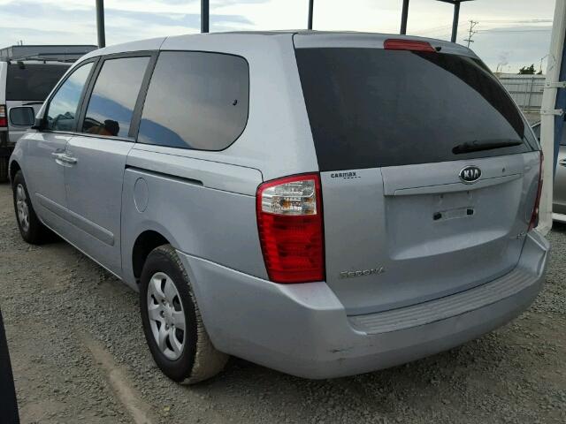 KNDMB233266055133 - 2006 KIA SEDONA SILVER photo 3