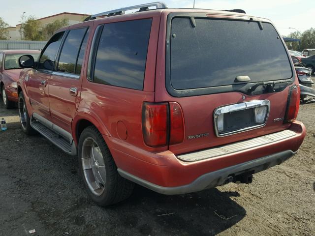 5LMPU28L5XLJ12436 - 1999 LINCOLN NAVIGATOR RED photo 3
