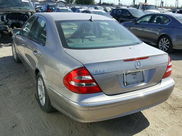 WDBUF56J96A816249 - 2006 MERCEDES-BENZ E 350 GRAY photo 3