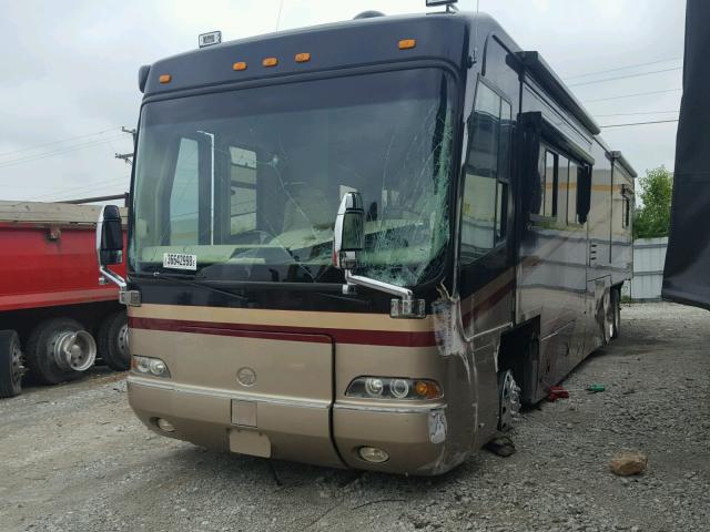 1RF18571441027297 - 2004 ROADMASTER RAIL MONOCOQUE ორფეროვანი ფოტო 2