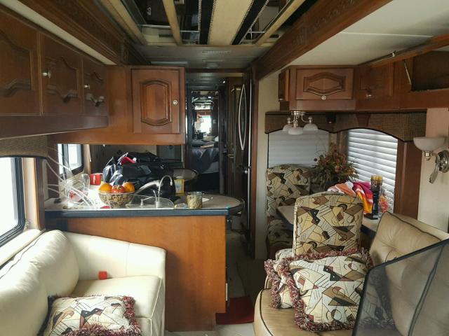 1RF18571441027297 - 2004 ROADMASTER RAIL MONOCOQUE ორფეროვანი ფოტო 6