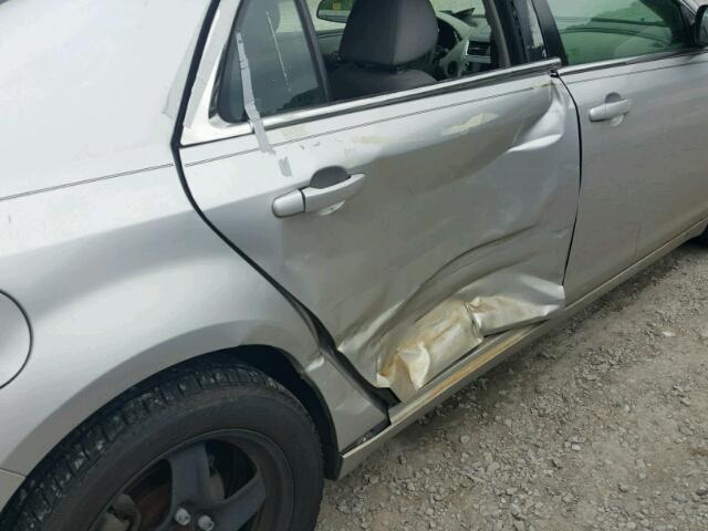 1G1ZB5EB4AF276410 - 2010 CHEVROLET MALIBU LS SILVER photo 9